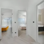 Cozy In With Private Swimming Pool, Be Inside Or Outside * Kras