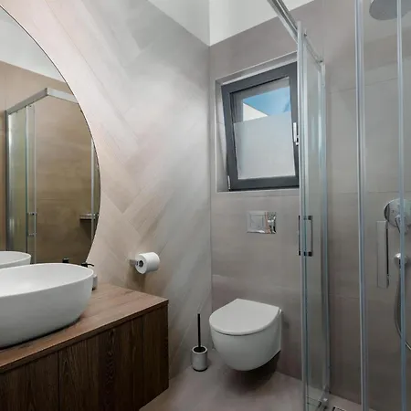 Stunning In With Wifi